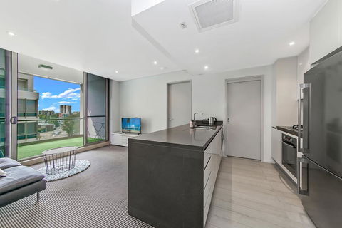 Green Square: Stylish Cozy Apartment In SYDNEY - Accommodation QLD 0