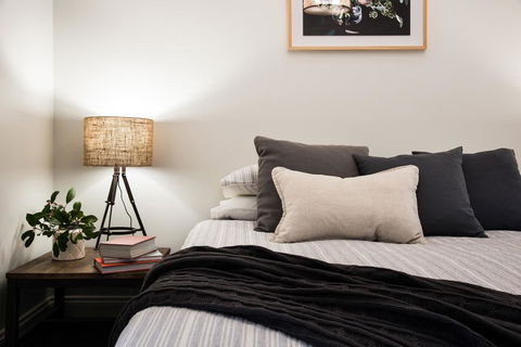 Greenlands - Accommodation QLD 3