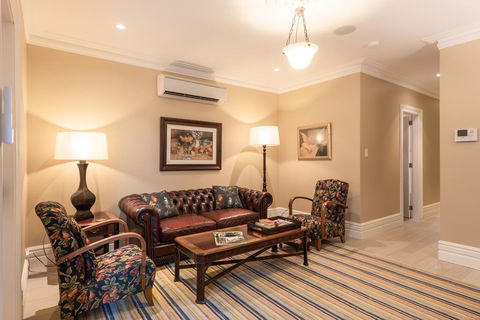 Greenwich Heritage - Accommodation QLD 2