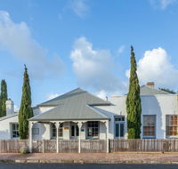 Grey Masts Robe - Accommodation QLD