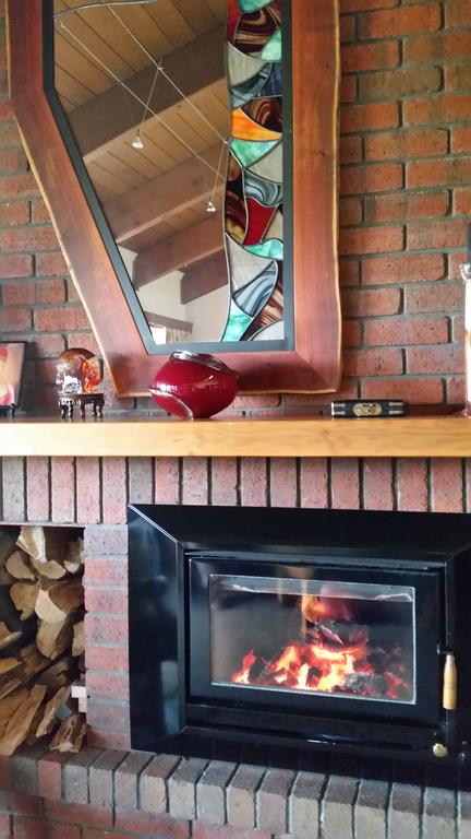 Grindelwald Lodge And Gardens - Accommodation QLD 3