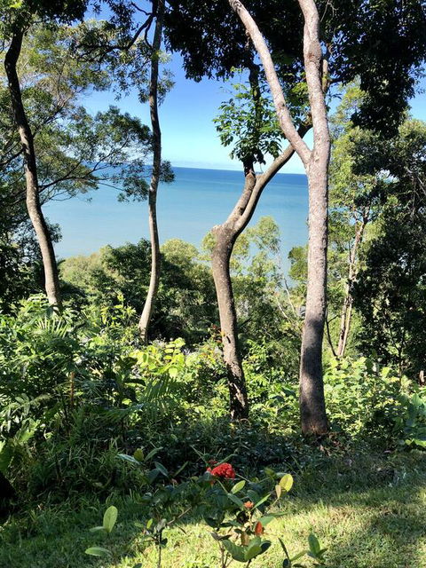 Gunnadoo Holiday - Accommodation QLD 3