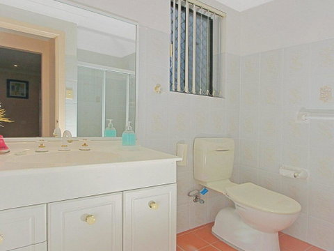 Gunyah - An Idyllic Coastal Getaway - Accommodation QLD 2