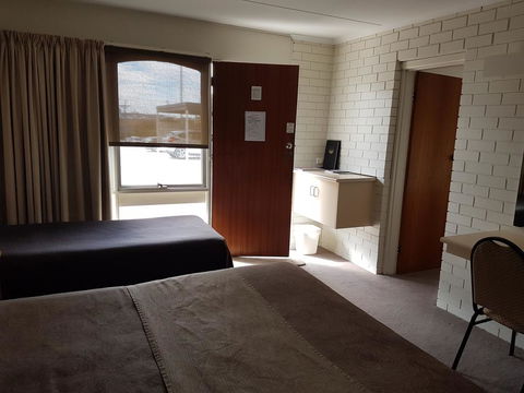 Hacienda Motel Geelong - Accommodation QLD 2