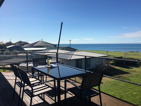 Hamilton - Accommodation QLD 0