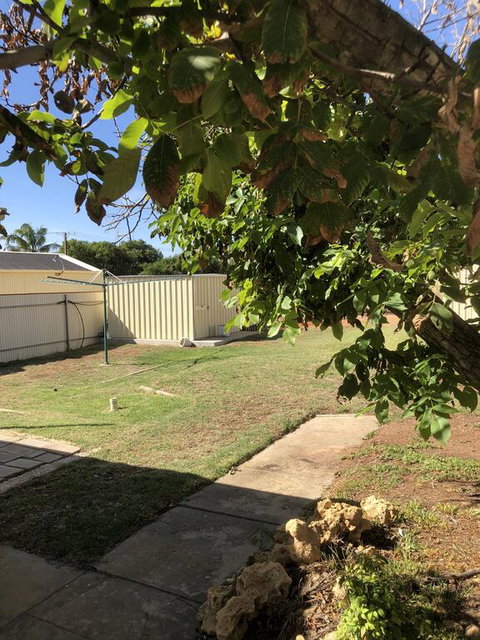 Happy Hours - Accommodation QLD 3