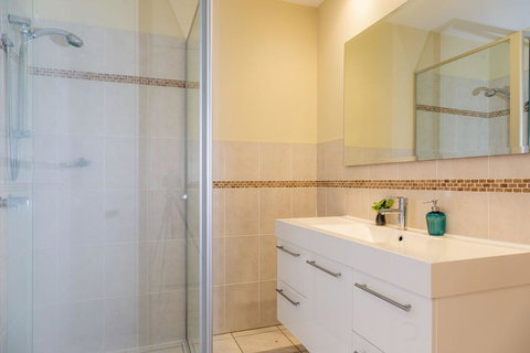 HARBOUR LIGHTS - Ulladulla - Accommodation QLD 2