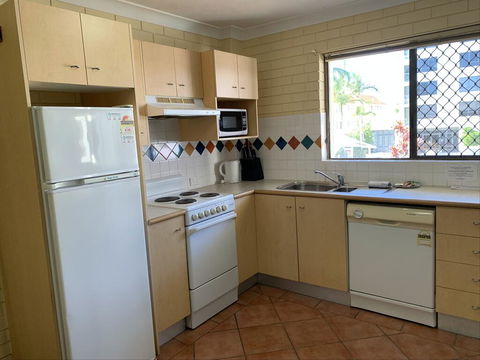 Harbour Side Resort - Accommodation QLD 0