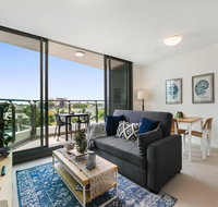 HARBOURSIDE- hosted by L'Abode Accommodation - Accommodation QLD
