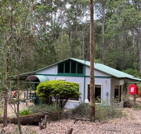 Harmony Forest Cottages  Lake side Lodge - Accommodation QLD