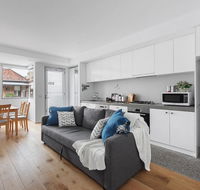 Heart of Windsor Apartment by Ready Set Host - Accommodation QLD