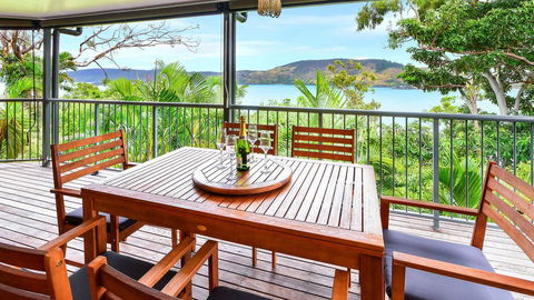 Heliconia 10 Newly Renovated Centrally Located House Hamilton Island - Accommodation QLD 0