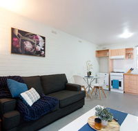 Hensman Road Apartment Shenton Park - Accommodation QLD