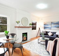 Heritage Home Metres from Manly Beaches and Dining - Accommodation QLD