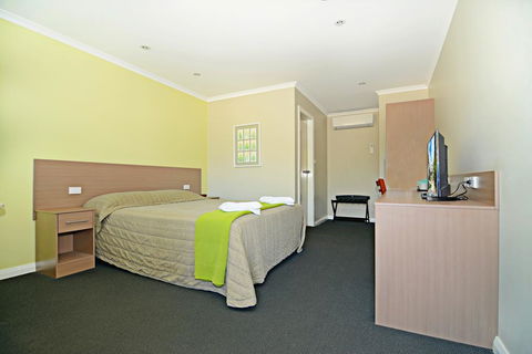 Heritage Hotel - Accommodation QLD 1