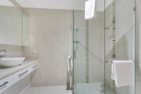 Heritage Private Apartments - Accommodation QLD 0