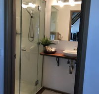 Hetos Hut - Accommodation QLD
