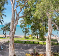 Hibiscus in Marlin Waters Palm Cove - Accommodation QLD