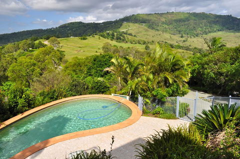 Highwood Park B&B Guest Lodge - Accommodation QLD 0