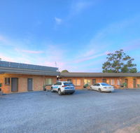 Hilldrop Motor Inn - Accommodation QLD