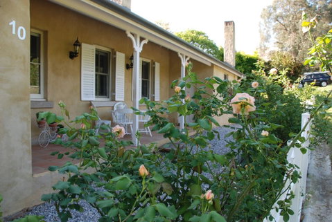 Hillside Cottage Berrima - Accommodation QLD 1