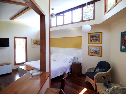 Hilltop B&B - Accommodation QLD 1