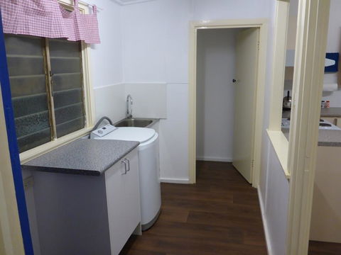 Holiday House Clermont - Accommodation QLD 1