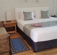 Holland Park Motel - Accommodation QLD