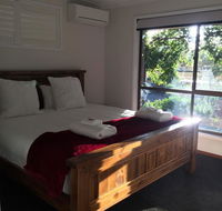 Holly House BnB - Accommodation QLD