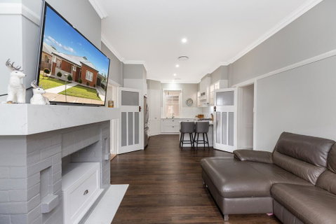 Home Away From Home - Accommodation QLD 3