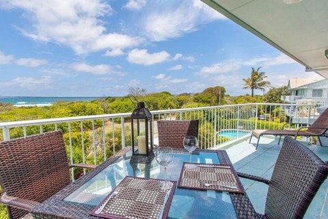 Home Away From Home With Sweeping Ocean Views - Unit 12, 60 Peregian Esplanade - Accommodation QLD 0