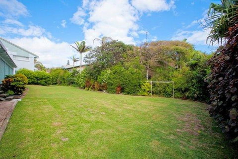 Home Away From Home With Sweeping Ocean Views - Unit 12, 60 Peregian Esplanade - Accommodation QLD 2