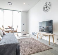 Home with Perfect location Close to TrainCBD - Accommodation QLD