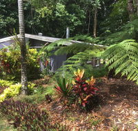 Honeybee House - Accommodation QLD