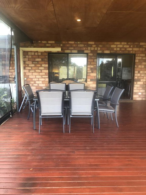 Honeyeater Holiday House - Accommodation QLD 2