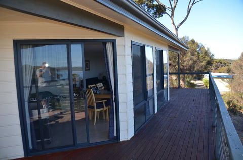 Horizon Lodge - Accommodation QLD 3
