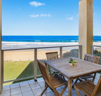 Horizons - 1/99 Ocean View Drive - Accommodation QLD