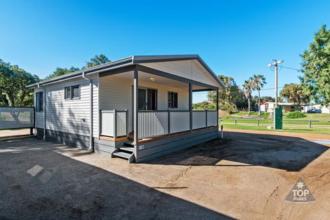 Horrocks Beach Caravan Park - Accommodation QLD 3