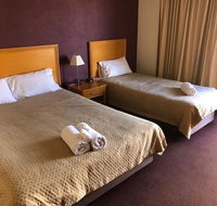 Horse  Jockey Hotel Motel - Accommodation QLD