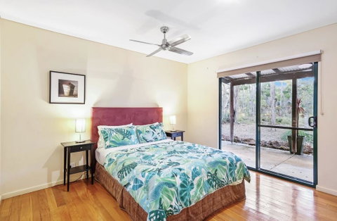 Island Brook Estate Winery And Chalets - Accommodation QLD 3