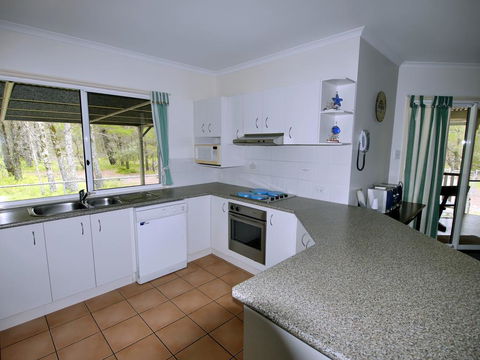 Island Haven - Accommodation QLD 2