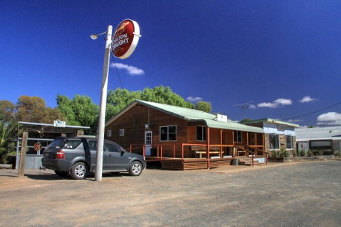Ivanhoe Hotel Motel - Accommodation QLD 0
