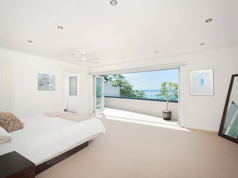 Jacaranda Blue @ Corlette - Accommodation QLD 3