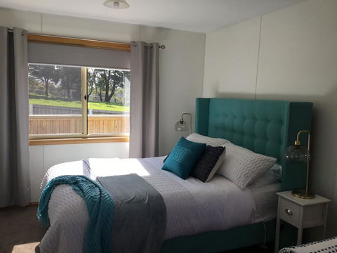 Jacaranda Retreat. Refreshing, Recharge, Relax ! - Accommodation QLD 2