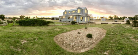 Jackaleah Farm Stay - Accommodation QLD 0