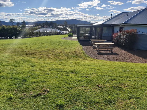 Jasmine Lodge - Accommodation QLD 1