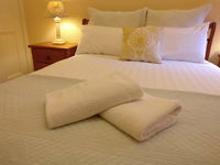 Book Castlemaine Accommodation Vacations Accommodation QLD Accommodation QLD