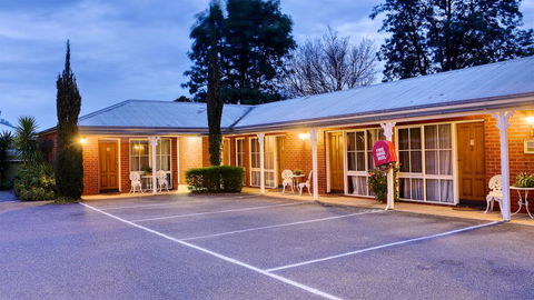 Jolly Swagman Motor Inn Euroa - Accommodation QLD 1