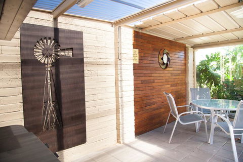 Junction Motel - Accommodation QLD 1