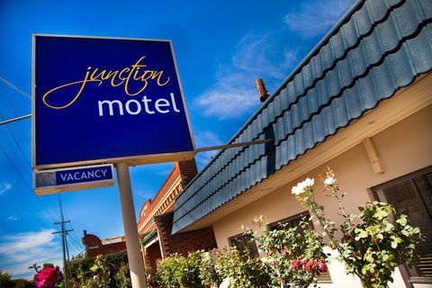 Junction Motel - Accommodation QLD 0